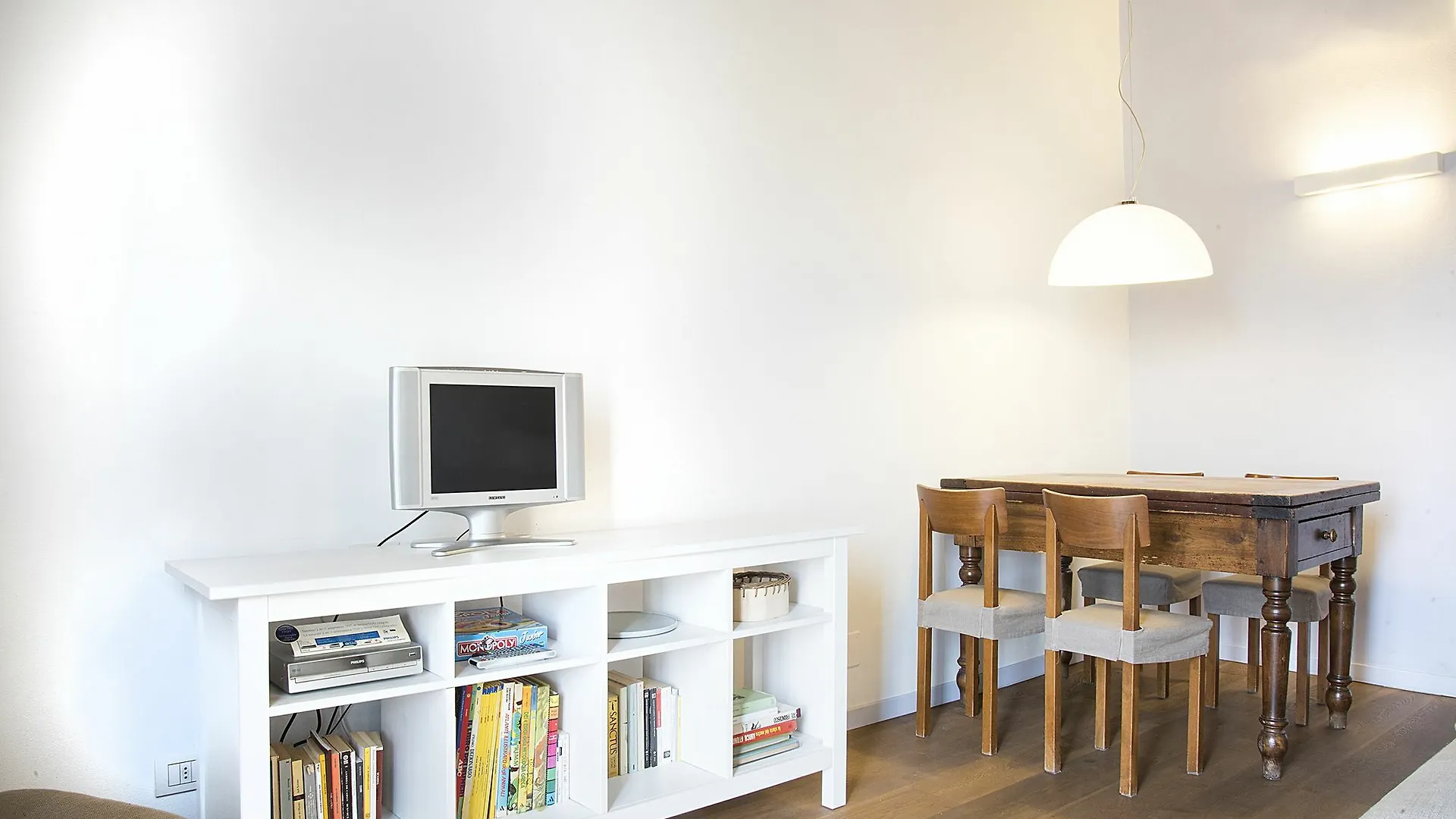 Easyhomes - Porta Venezia Oberdan Milan Apartment